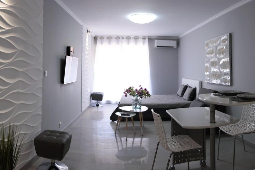 Stylish In Only 50 Meters From ! * Nizza
