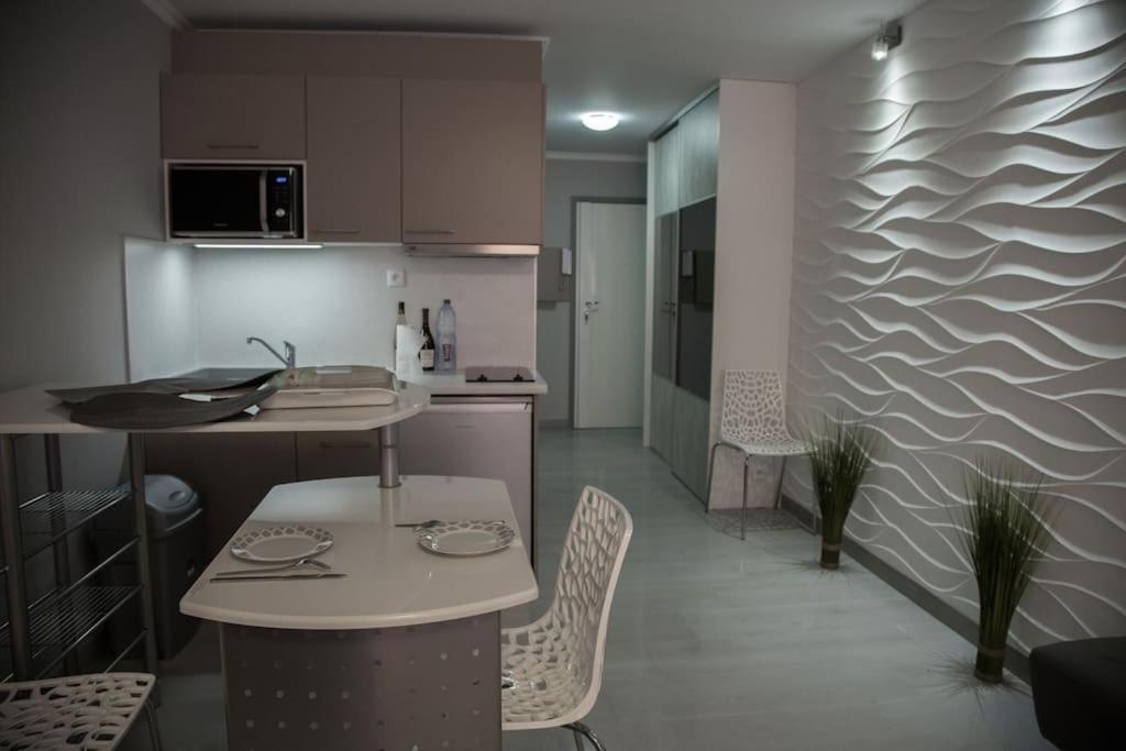 Appartement Stylish In Only 50 Meters From !